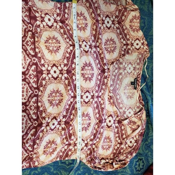 t shirt - Picture 4 of 4